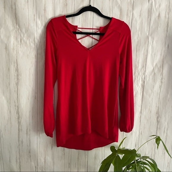 Red Express caged Blouse - Picture 2 of 10